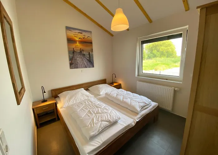 N11 Mit Garten In Eckwarderhoerne By Interhome Σπίτι διακοπών Grosswurden