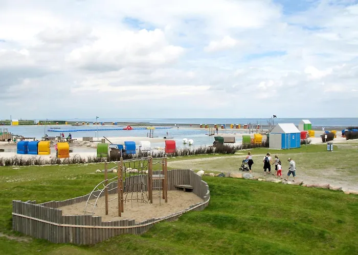 N11 Mit Garten In Eckwarderhoerne By Interhome Grosswurden